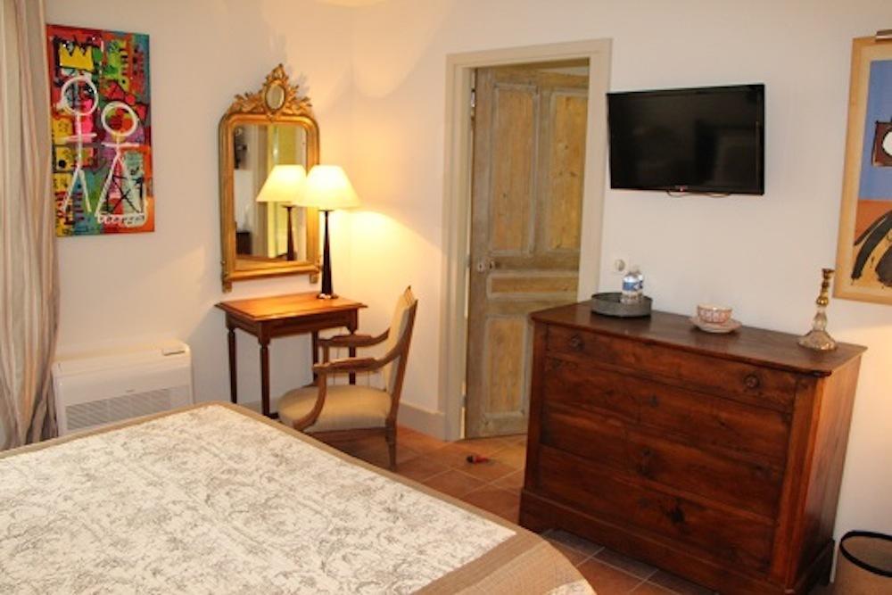 La Petite Hostellerie 위제 외부 사진