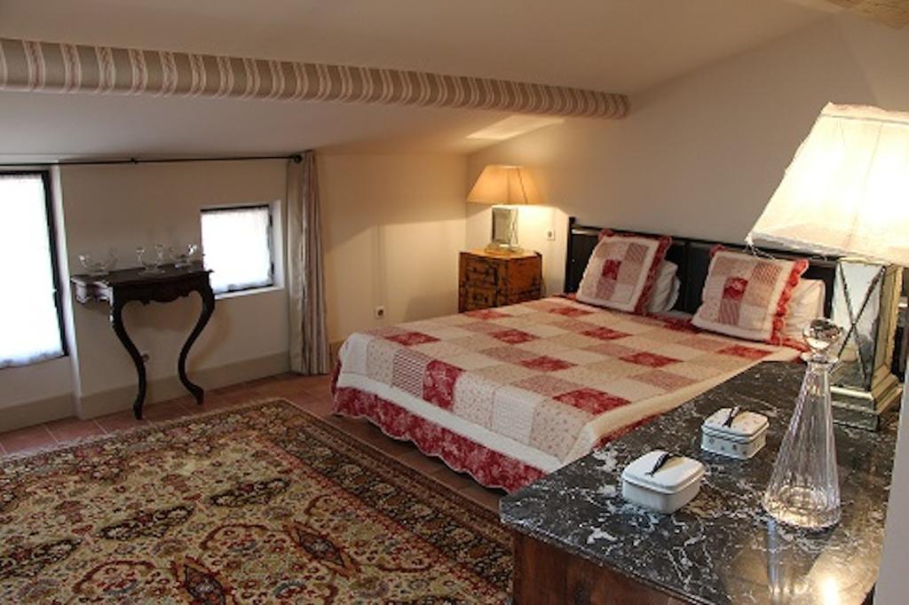 La Petite Hostellerie 위제 외부 사진